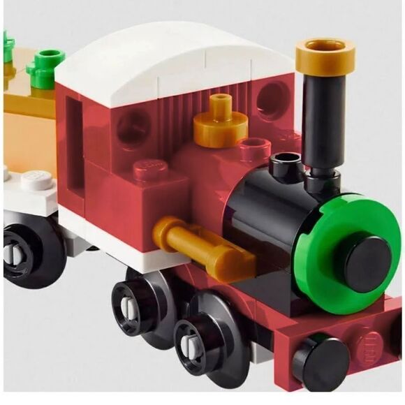 Lego 30584 Creator Winter Holiday Train poly bag  73pcs 2022 - Picture 3 of 7